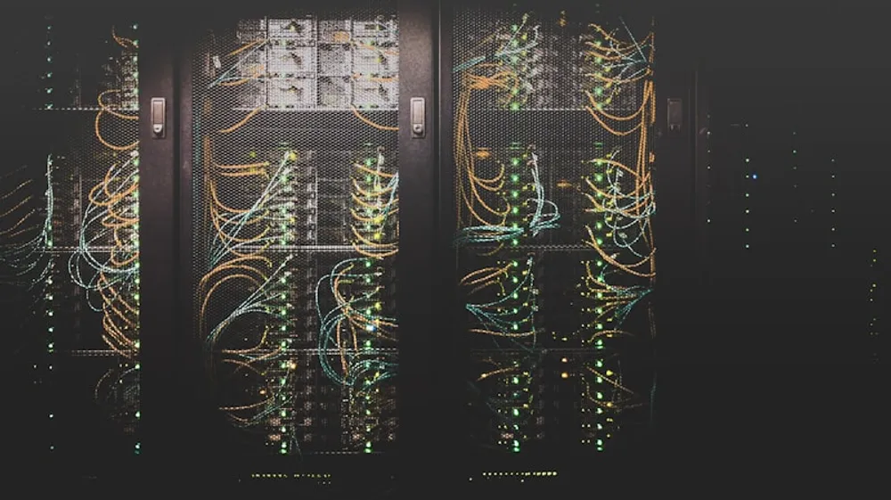 Infrastructure serveur sécurisée pour PME avec sauvegarde externalisée